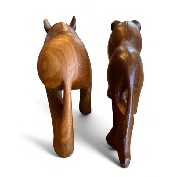 Vtg Handcarved Lion Rhino African Animal Figures Sculpture FLAW Safari Nature - Picture 7 of 8